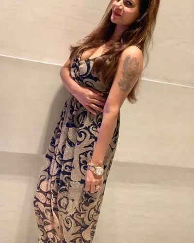 Tharali Escort